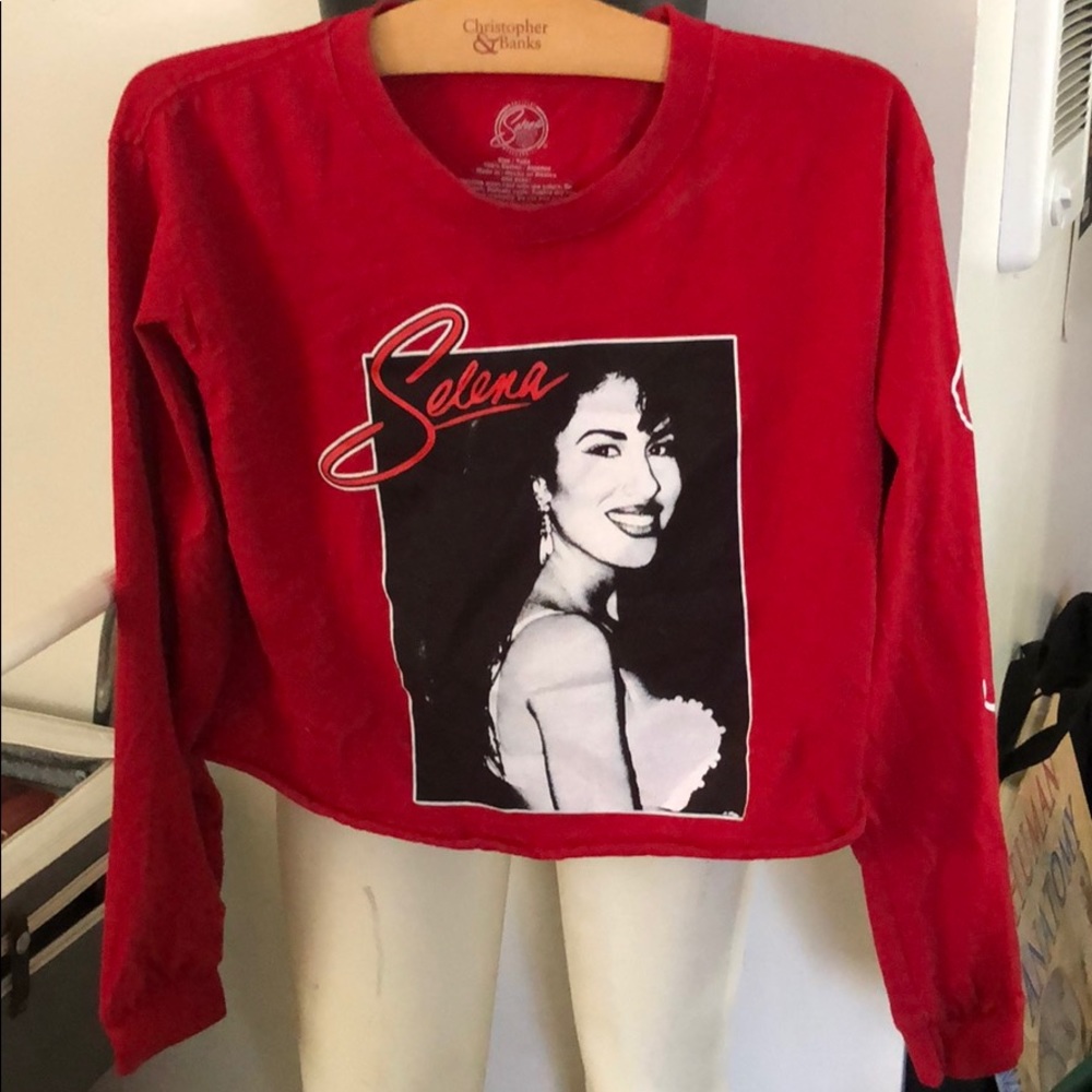 Large Selena Como La Flor L/S Red Crop Top